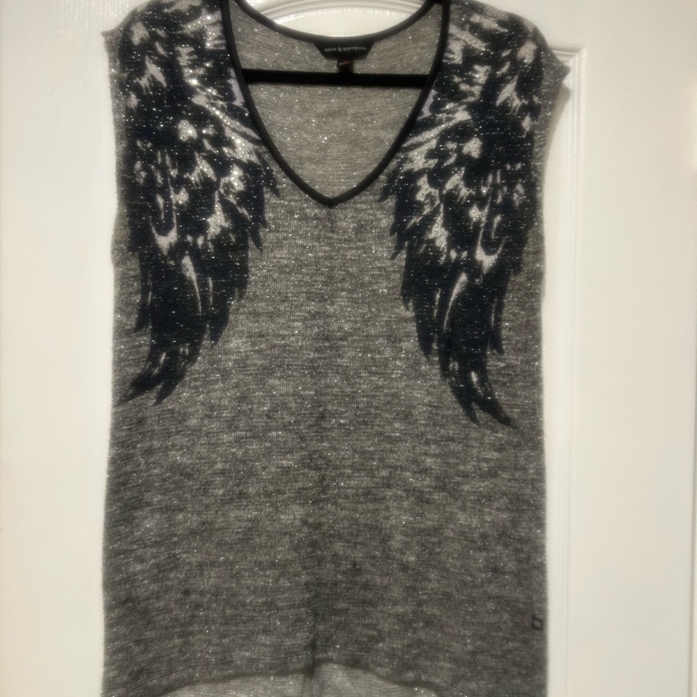 Rock & Republic Glittery Gray Tank with Angel Wings